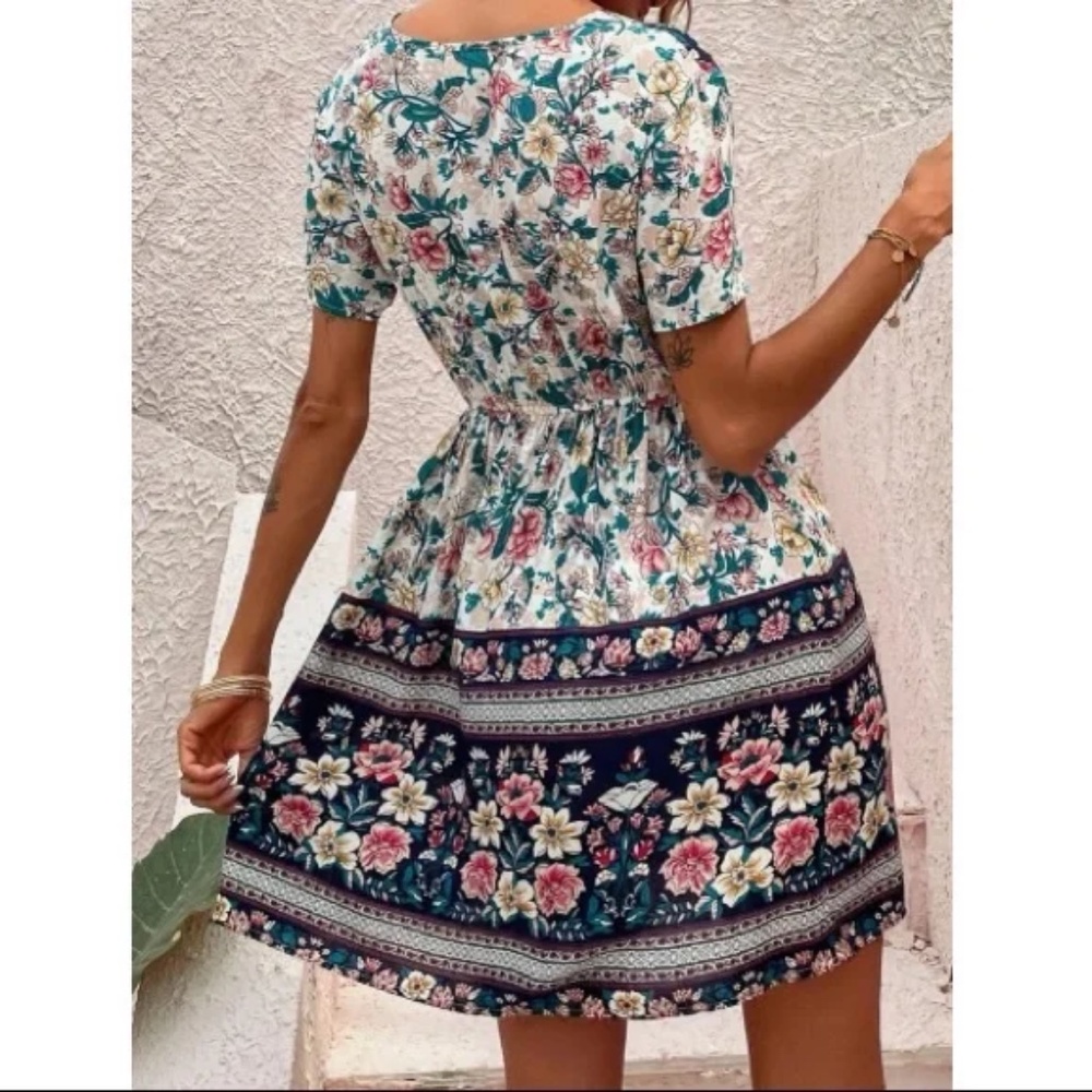 Boho Floral Print Short Sleeve Cottagecore Mini Dress - Picture 8 of 16
